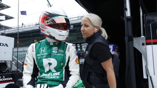 Анжела Каллен: Я влюбилась в IndyCar